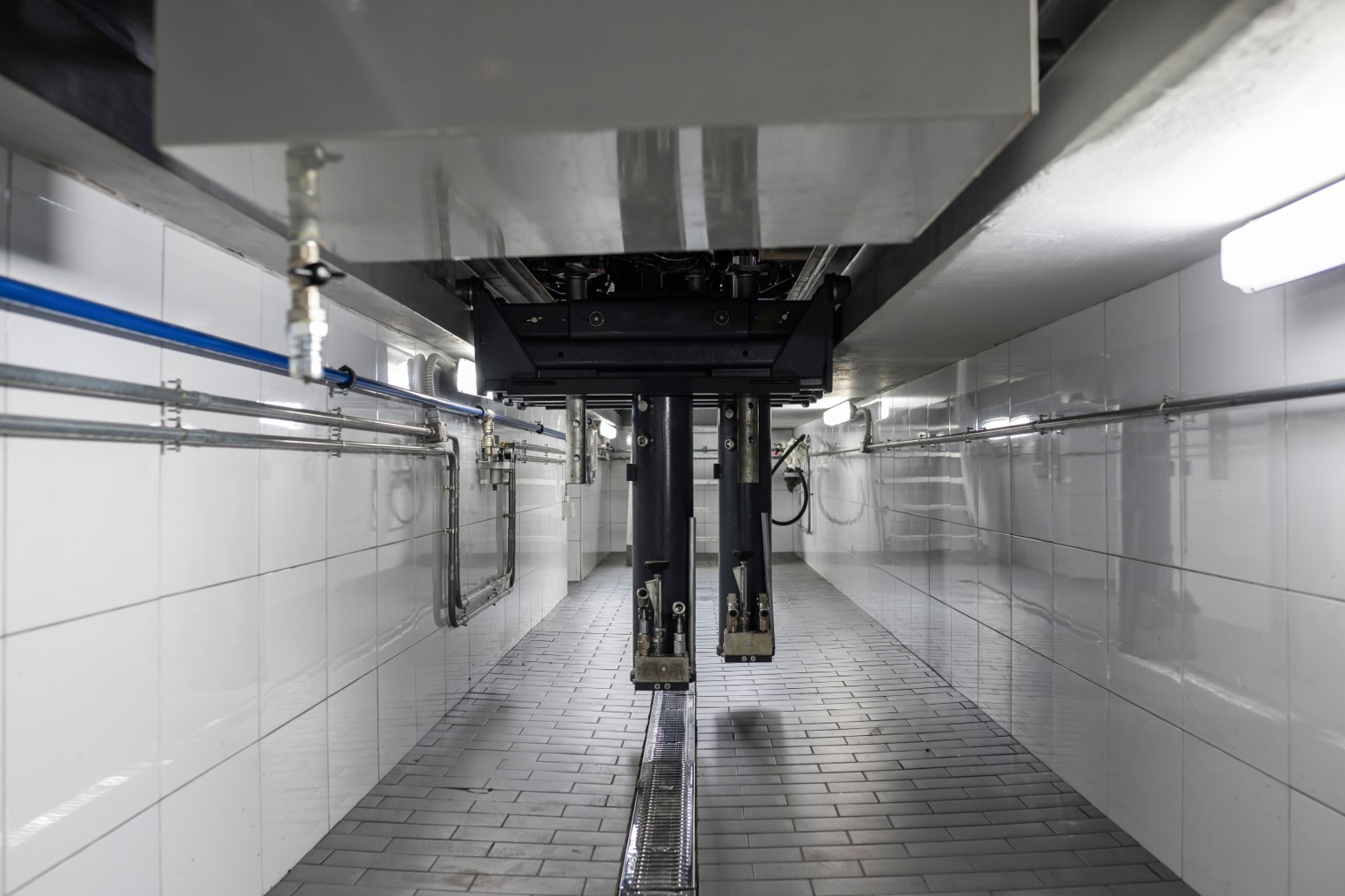 Travail en fosse d'atelier ou de garage
